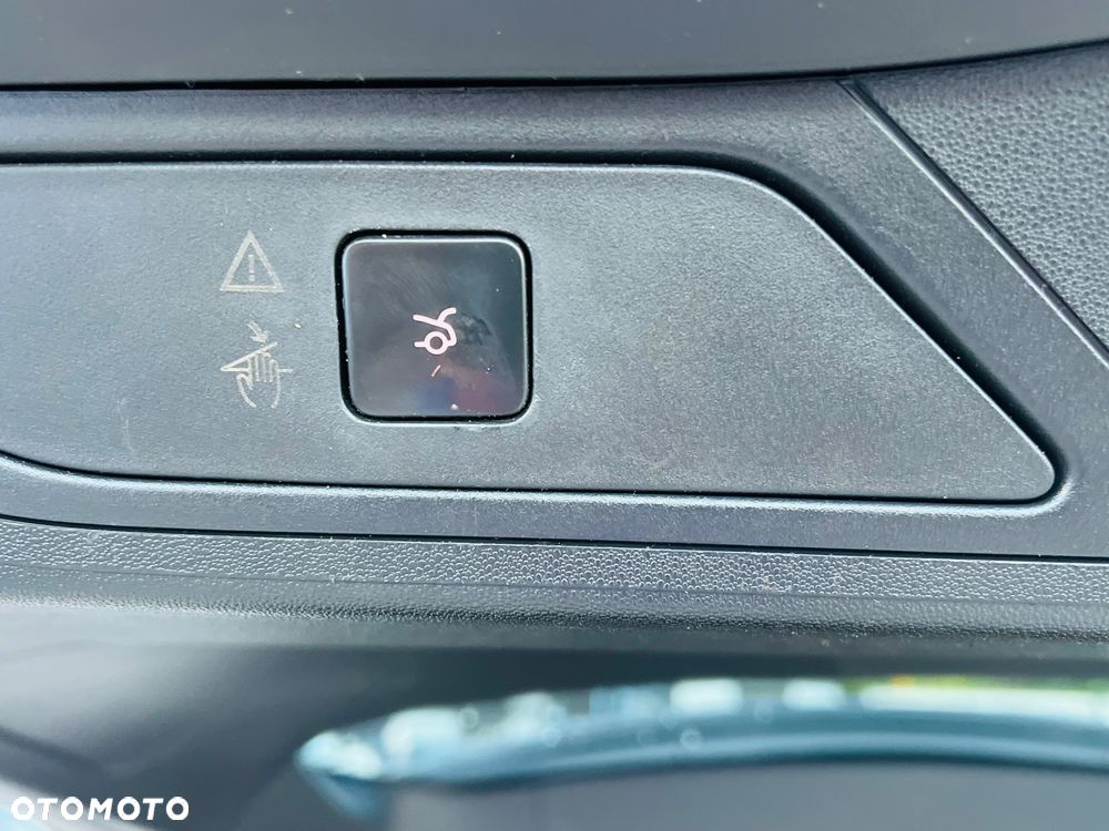 Citroën C4 Grand Picasso BlueHDi 150 EAT6 Exclusive - 23