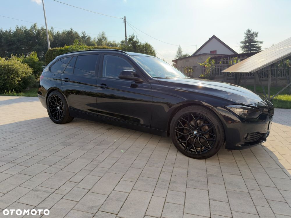 BMW Seria 3 318d - 6