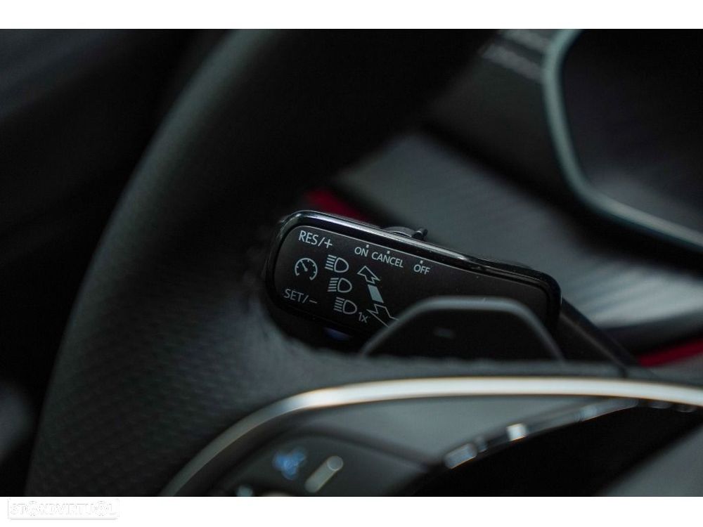 Skoda Octavia Break 2.0 TDI Sportline DSG - 30