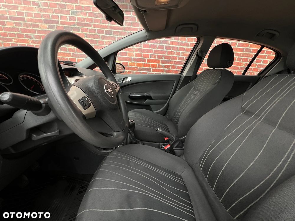 Opel Corsa - 12