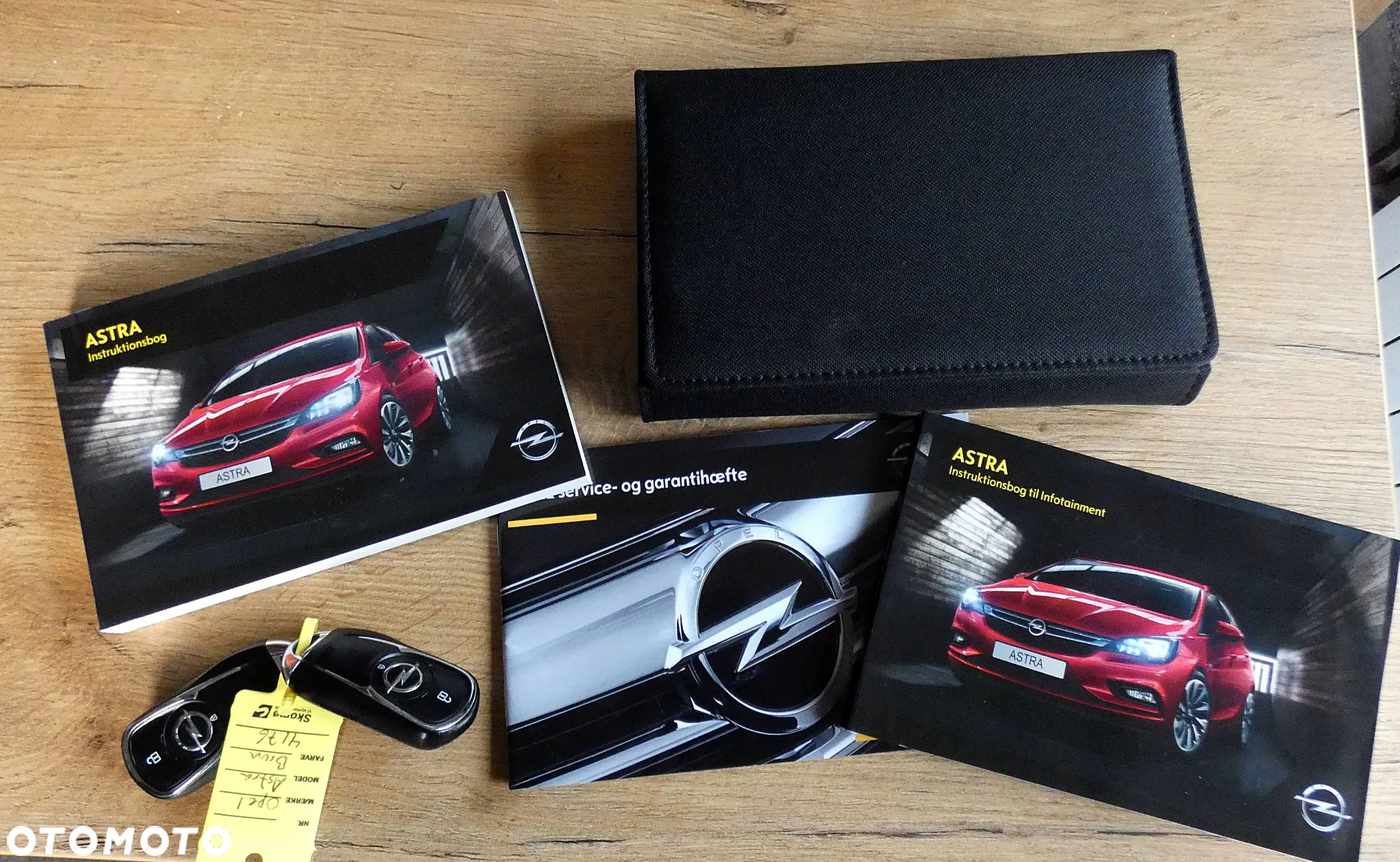 Opel Astra V 1.4 T Dynamic S&S - 39