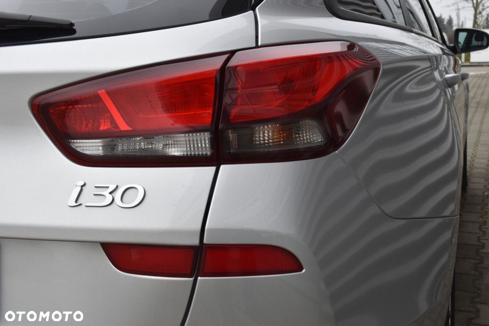 Hyundai i30 1.0 T-GDI Classic + - 34