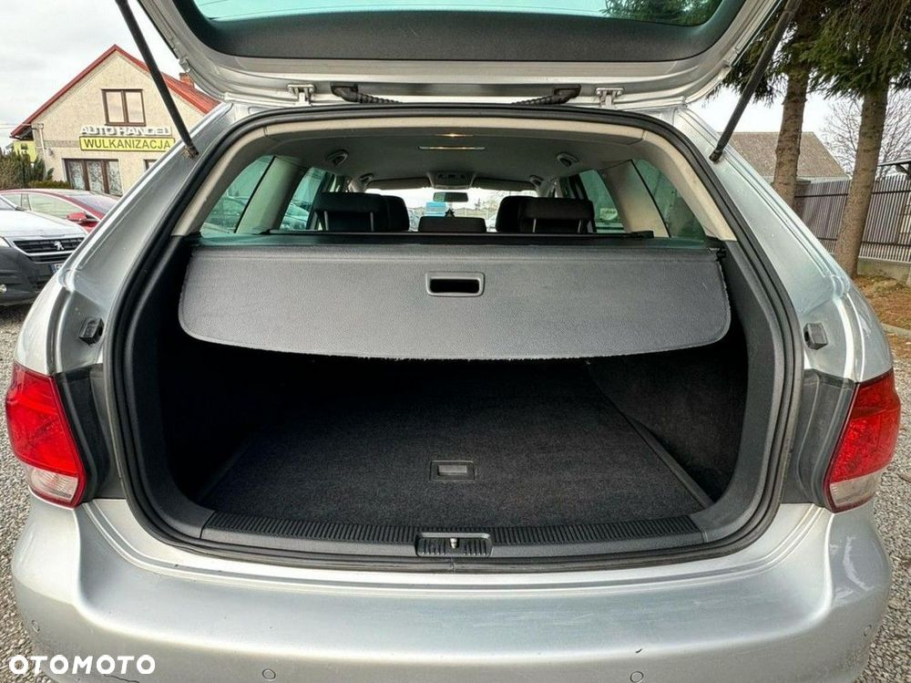 Volkswagen Golf Variant ver-vi-1-6-tdi-comfortline - 28