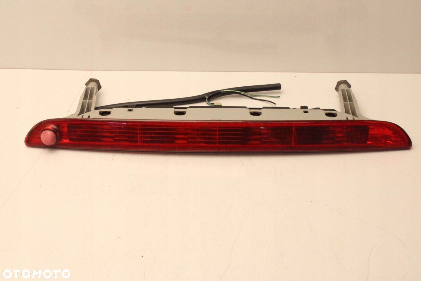 OPEL AGILA II B SUZUKI SPLASH 08R- TRZECIE ŚWIATŁO LAMPA STOP STOPU STOPKA - 1