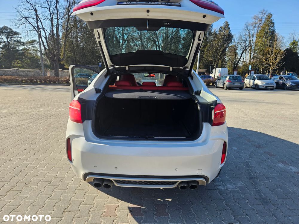BMW X6M - 11