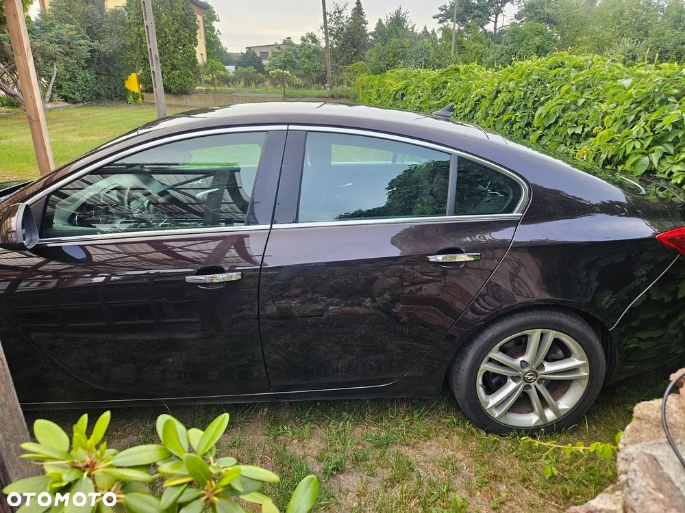 Opel Insignia 2.0 T Sport - 2