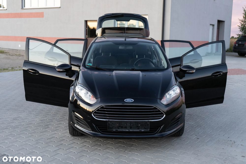 Ford Fiesta 1.25 Celebration - 10