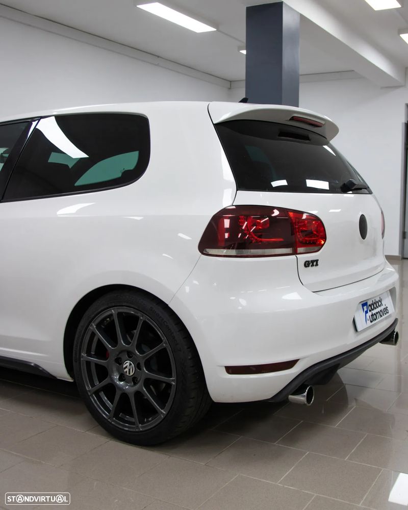 VW Golf 2.0 TSi GTI DSG - 25
