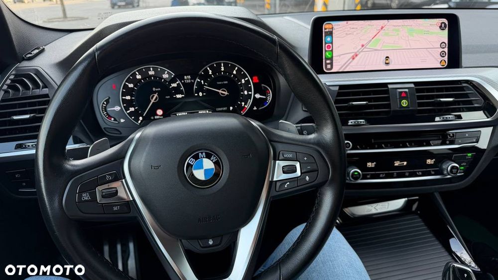 BMW X3 xDrive30i - 13