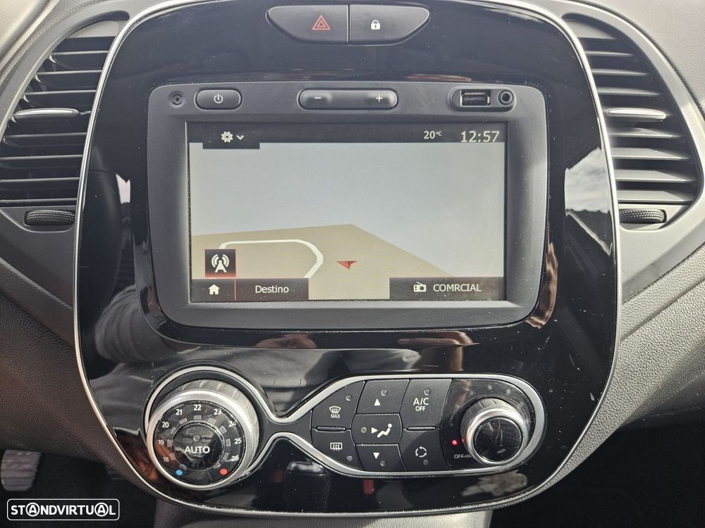 Renault Captur 0.9 TCE Exclusive - 28