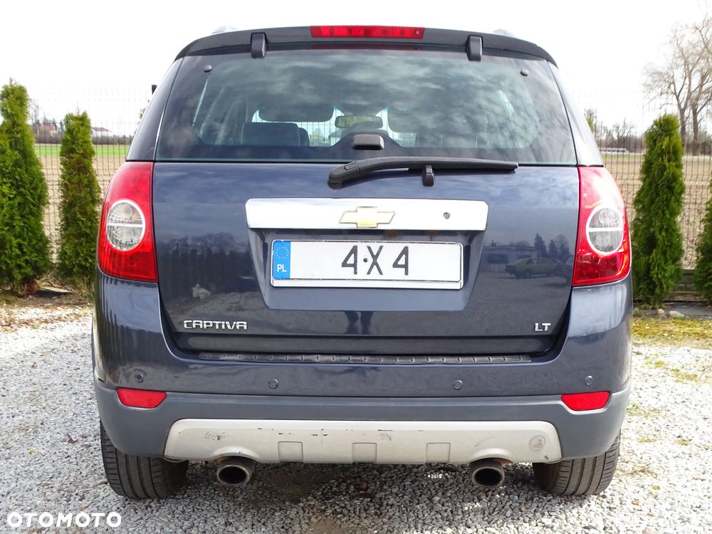Chevrolet Captiva 2.0 d LT high (deu) - 33