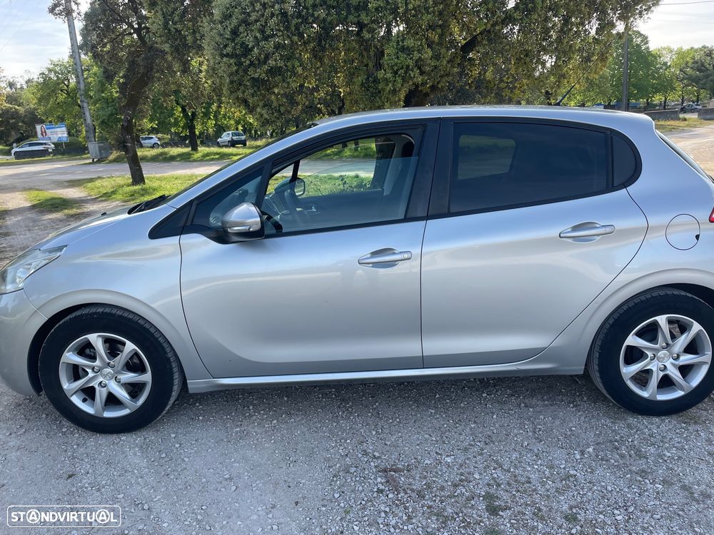 Peugeot 208 1.2 VTi Active - 8