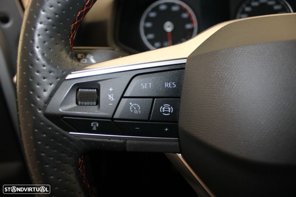 SEAT Ibiza 1.0 TSI FR - 12