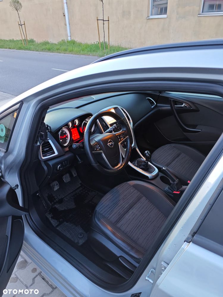 Opel Astra 1.6 CDTI DPF ecoFLEX TourerStart/Stop Style - 6
