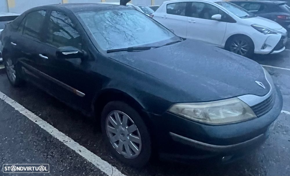 Renault Laguna - 1