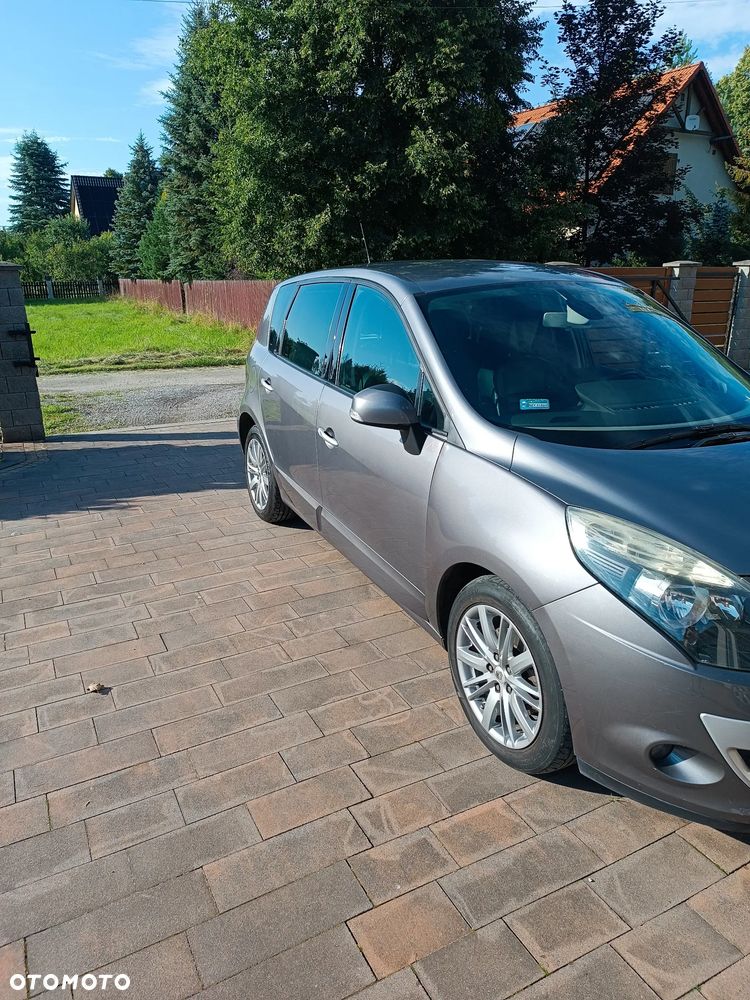 Renault Scenic - 2