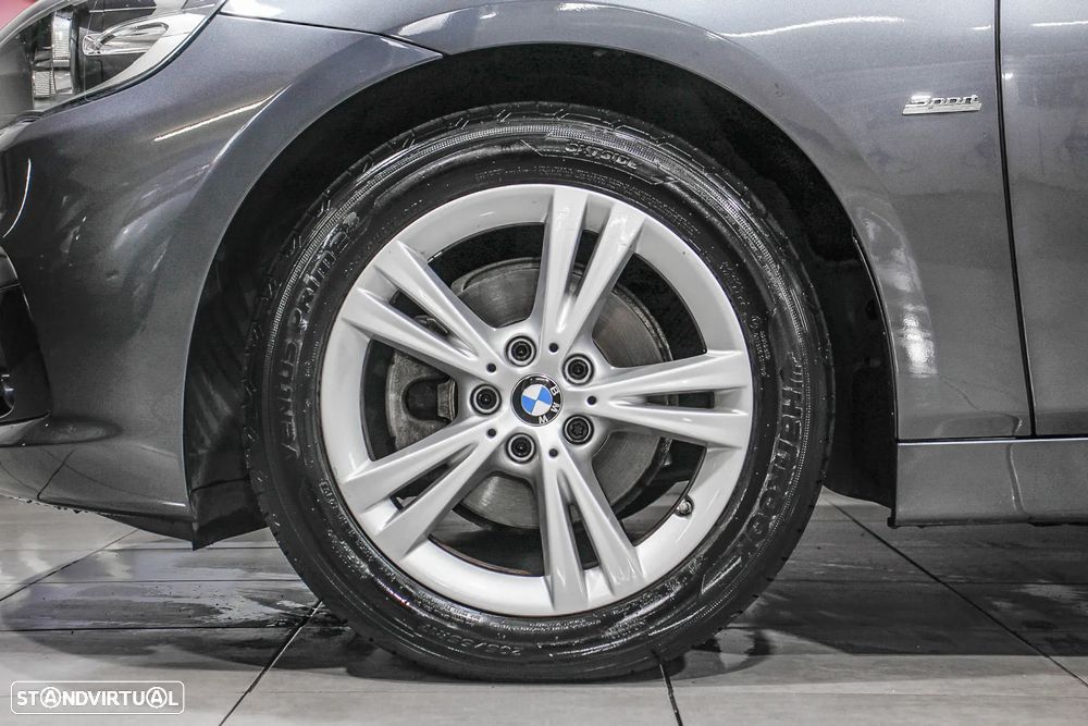 BMW 216 Active Tourer d Line Sport - 6