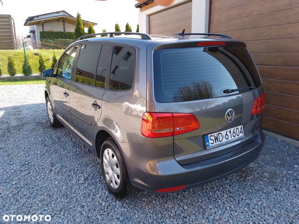 Volkswagen Touran - 6