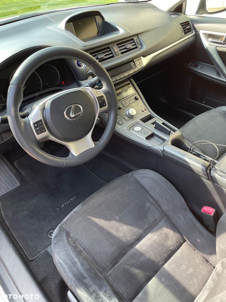 Lexus CT 200h Comfort - 10