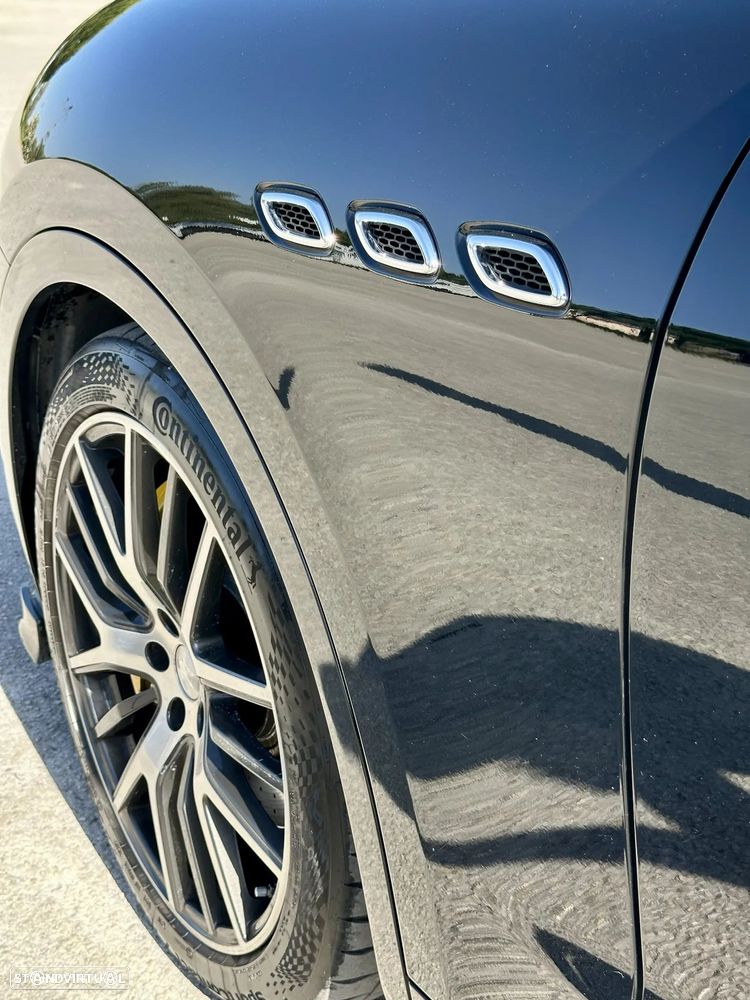 Maserati Levante S Q4 - 8
