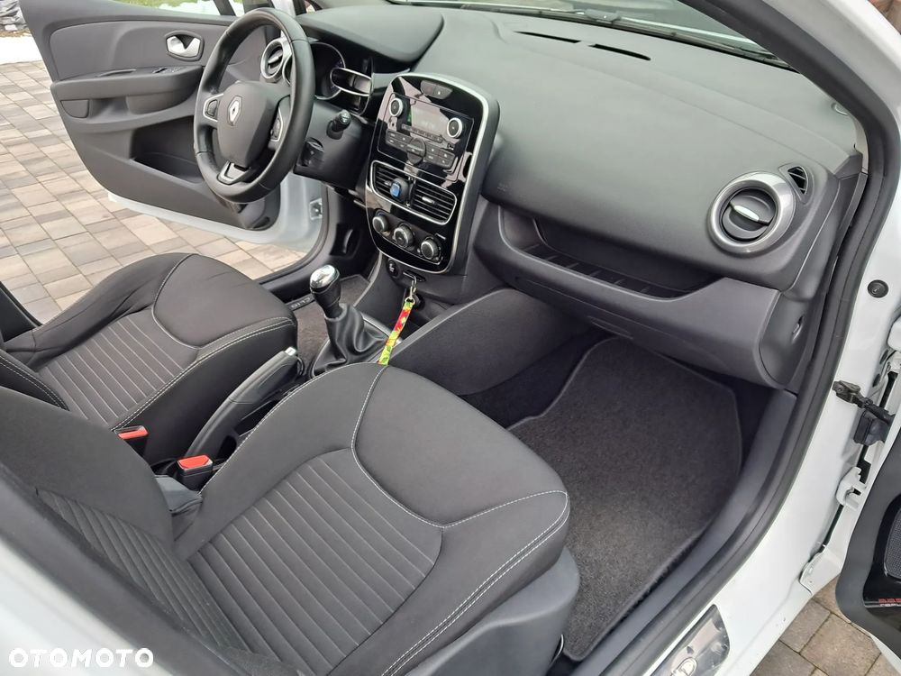 Renault Clio - 7