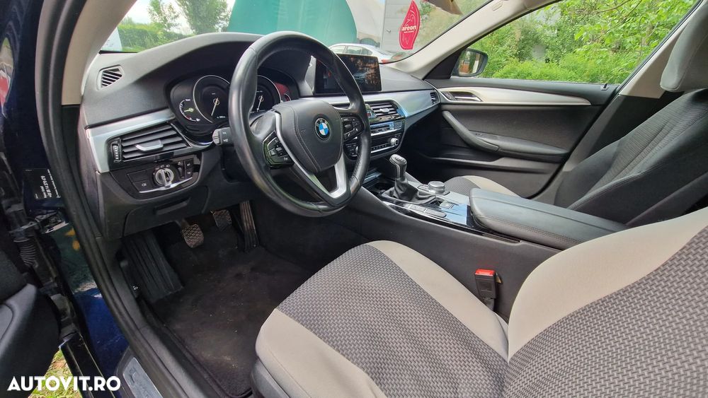 BMW Seria 5 520d - 16