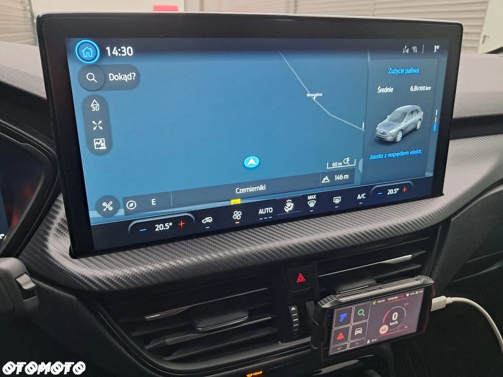 Ford Kuga 2.5 FHEV FWD ST-Line X - 14