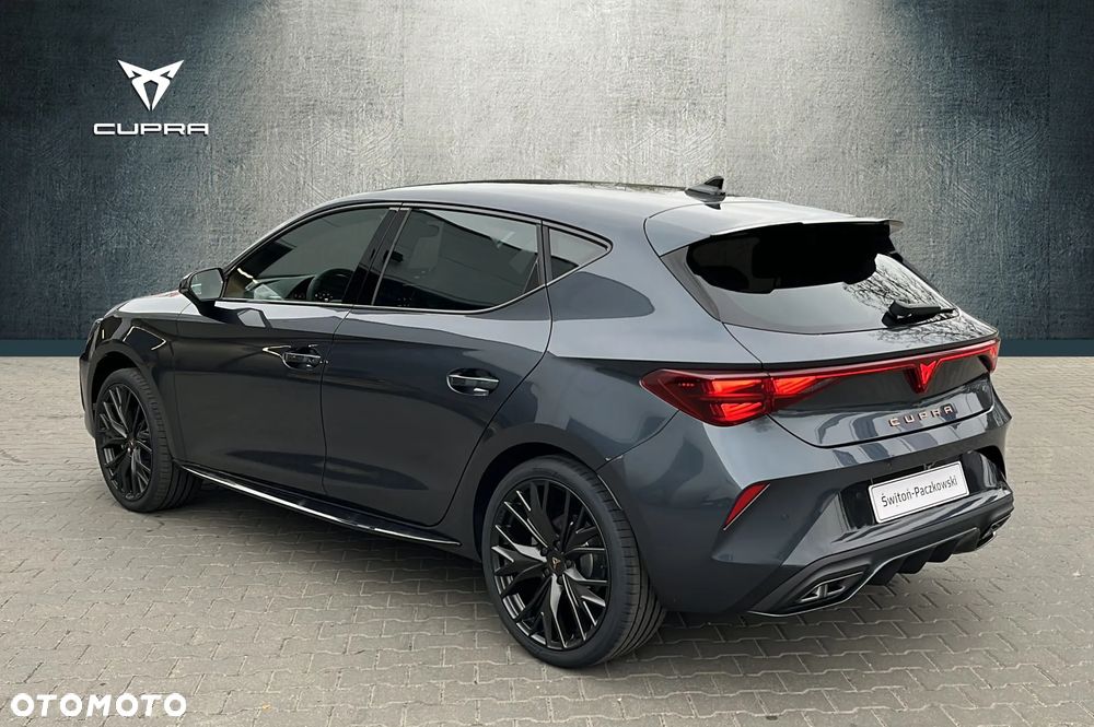 Cupra Leon 1.5 eTSI mHEV DSG - 3