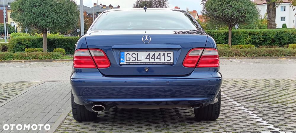 Mercedes-Benz CLK - 3