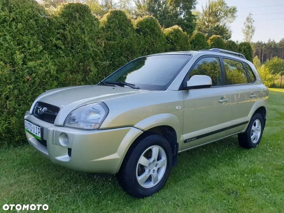 Hyundai Tucson 2.0 2WD GLS - 1