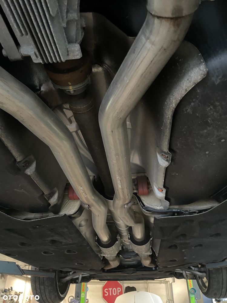 Bentley Continental GT W12 - 25