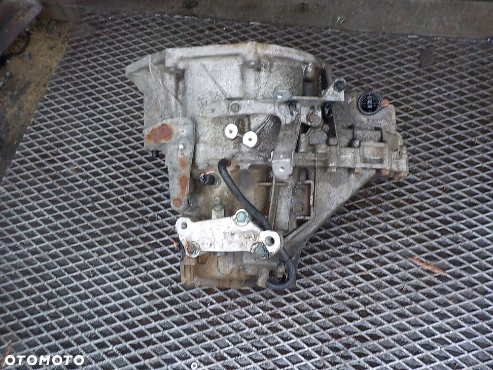 NISSAN QASHQAI J10 KALEOS 2.0 DCI SKRZYNIA BIEGÓW 3UB0BVA 11253J0700 - 5