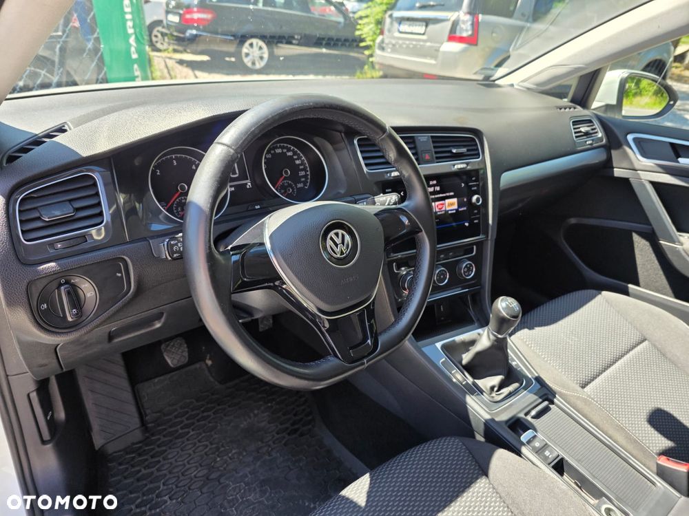 Volkswagen Golf 1.6 TDI BMT Trendline - 16
