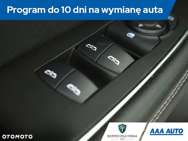 Opel Insignia - 20