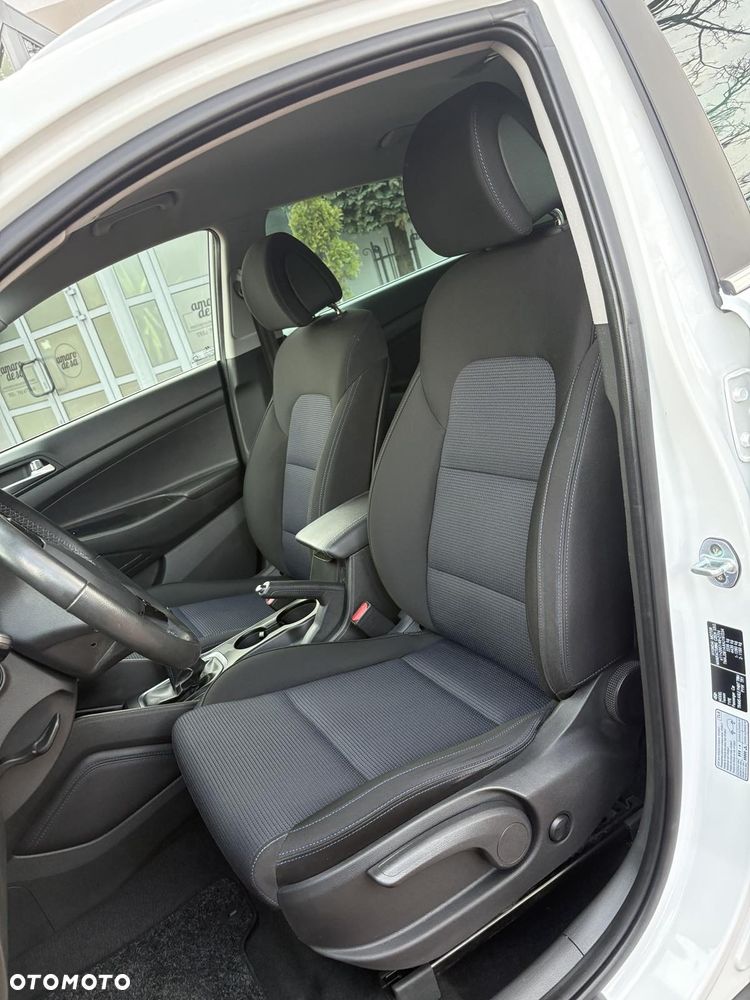 Hyundai Tucson 2.0 CRDi 2WD Trend - 25