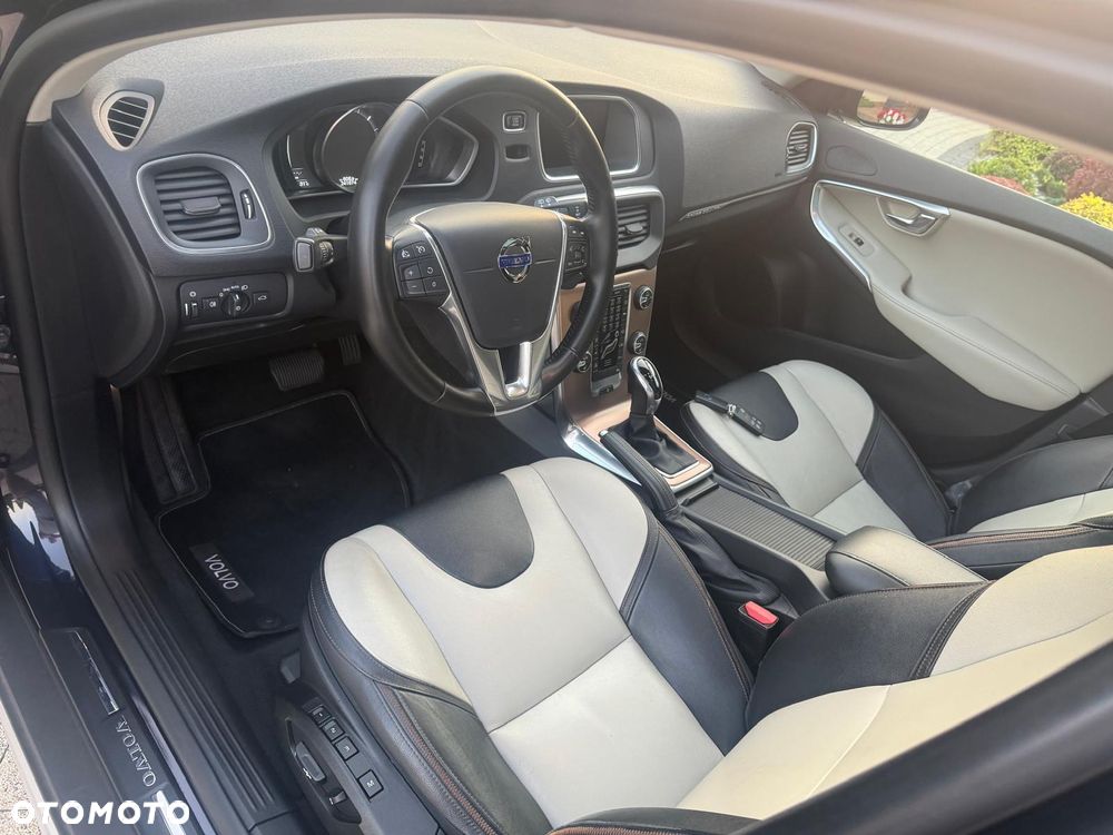 Volvo V40 D4 Geartronic Ocean Race - 5