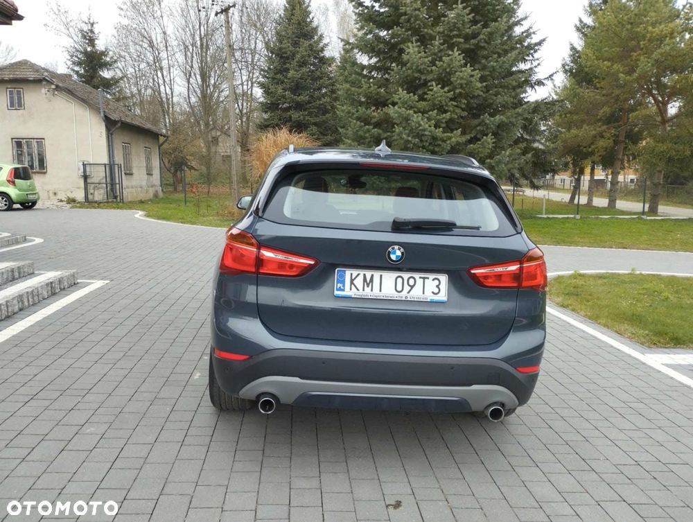 BMW X1 sDrive20d xLine - 22