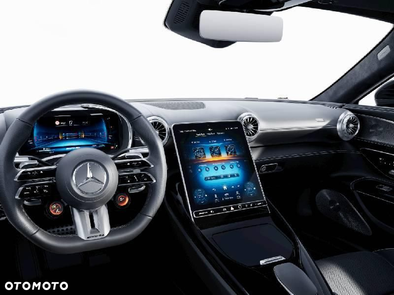 Mercedes-Benz AMG GT - 3