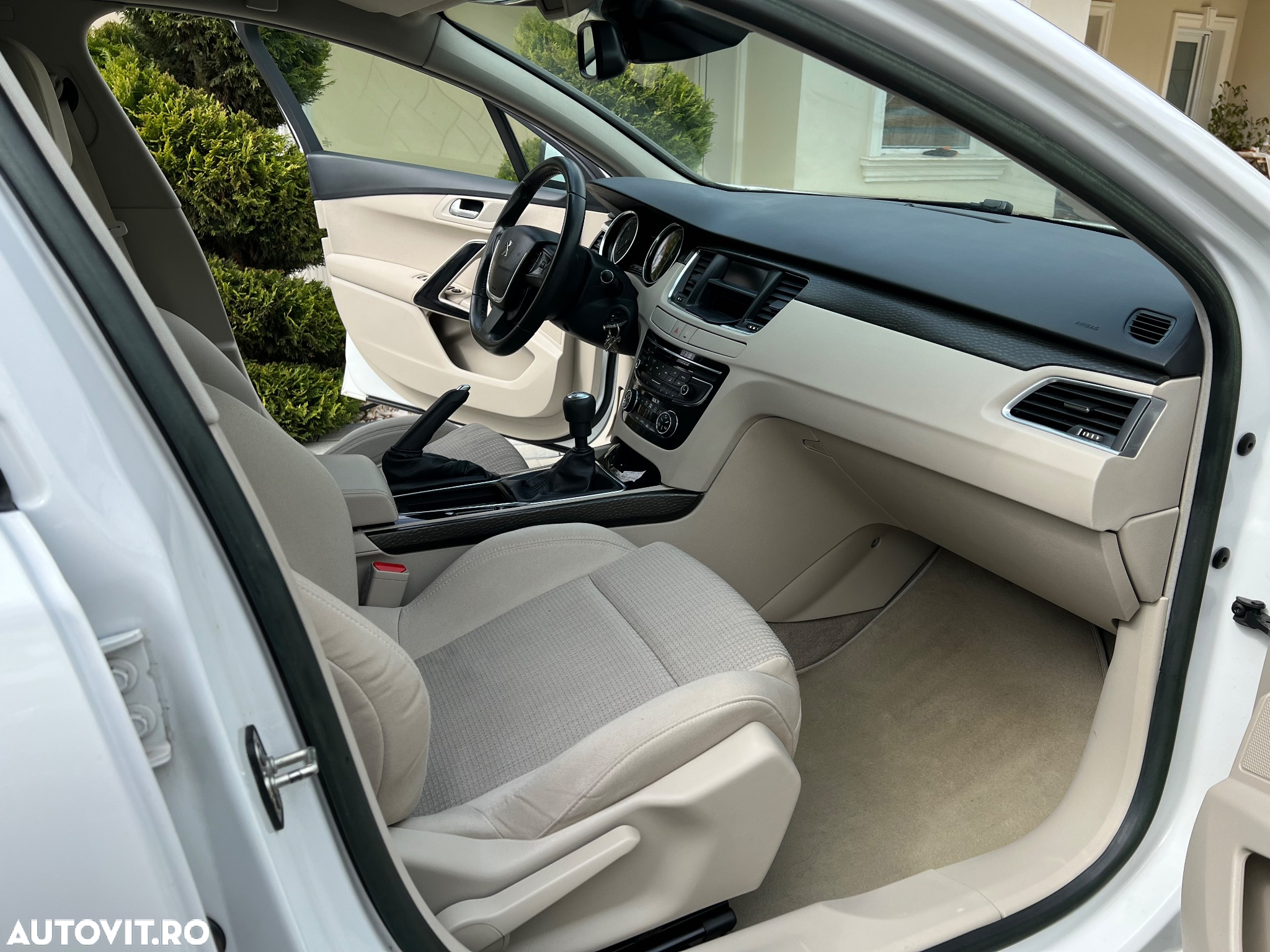Peugeot 508 SW 2.0 HDI FAP Active - 8