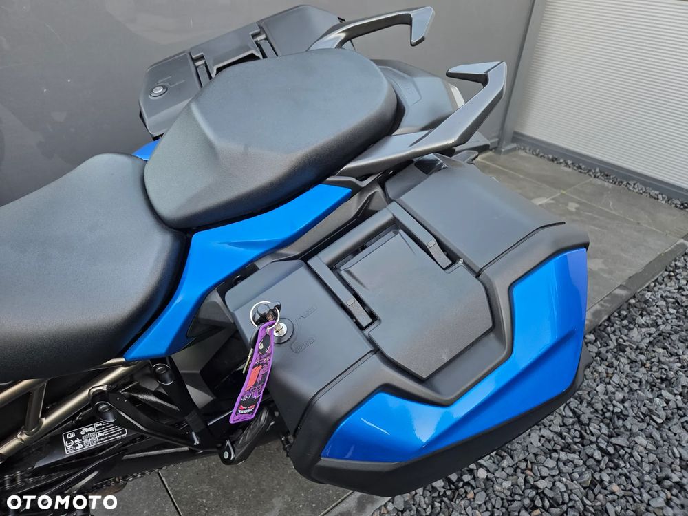 Suzuki GSX 1000 - 6