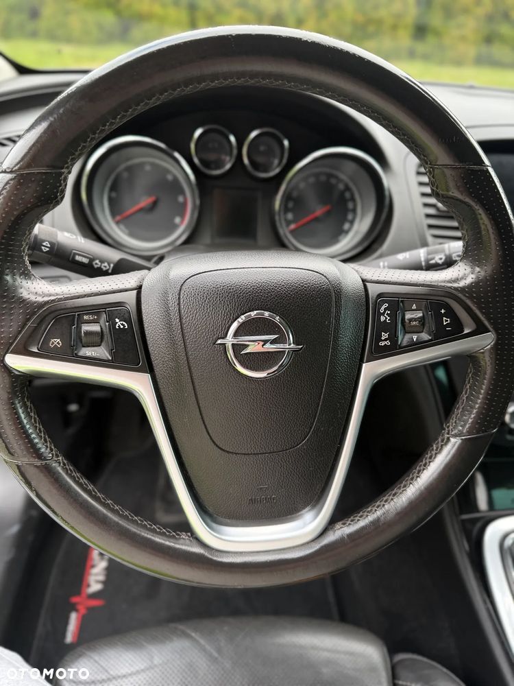 Opel Insignia 2.0 CDTI Sport - 11