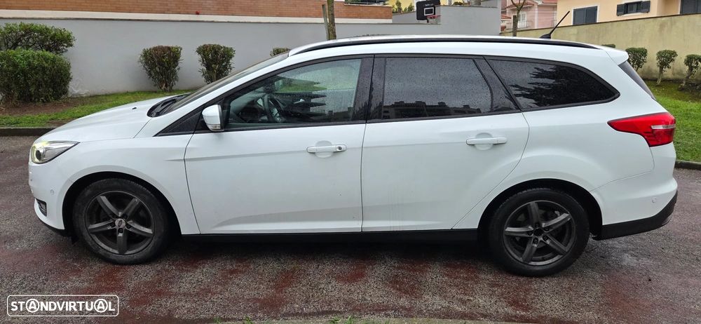 Ford Focus SW 1.5 TDCi Titanium ECOnetic - 5