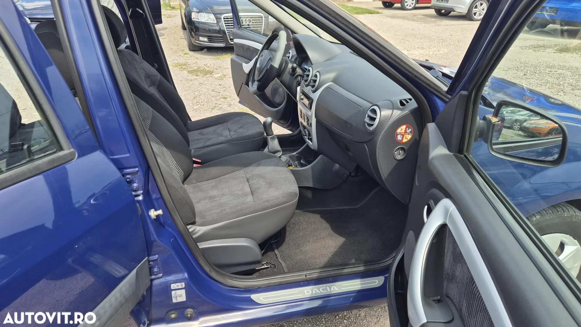 Dacia Logan MCV 1.6 16V Laureate - 9