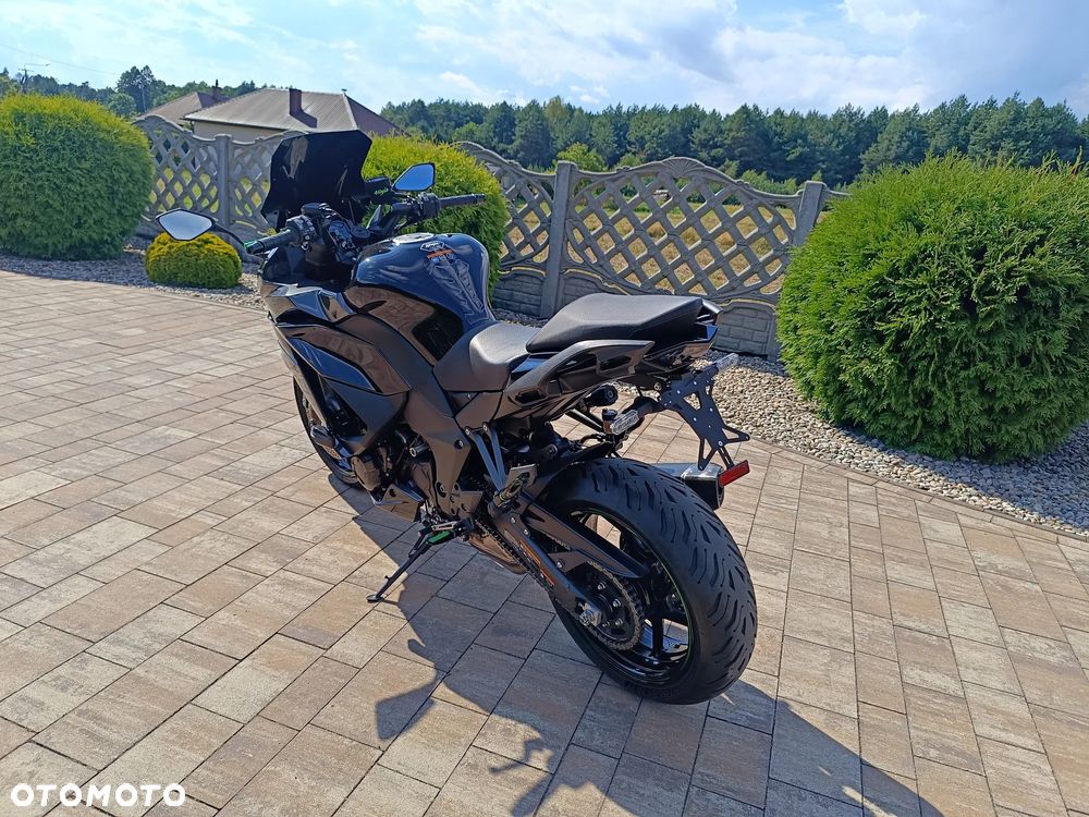 Kawasaki Ninja 1000 SX - 7