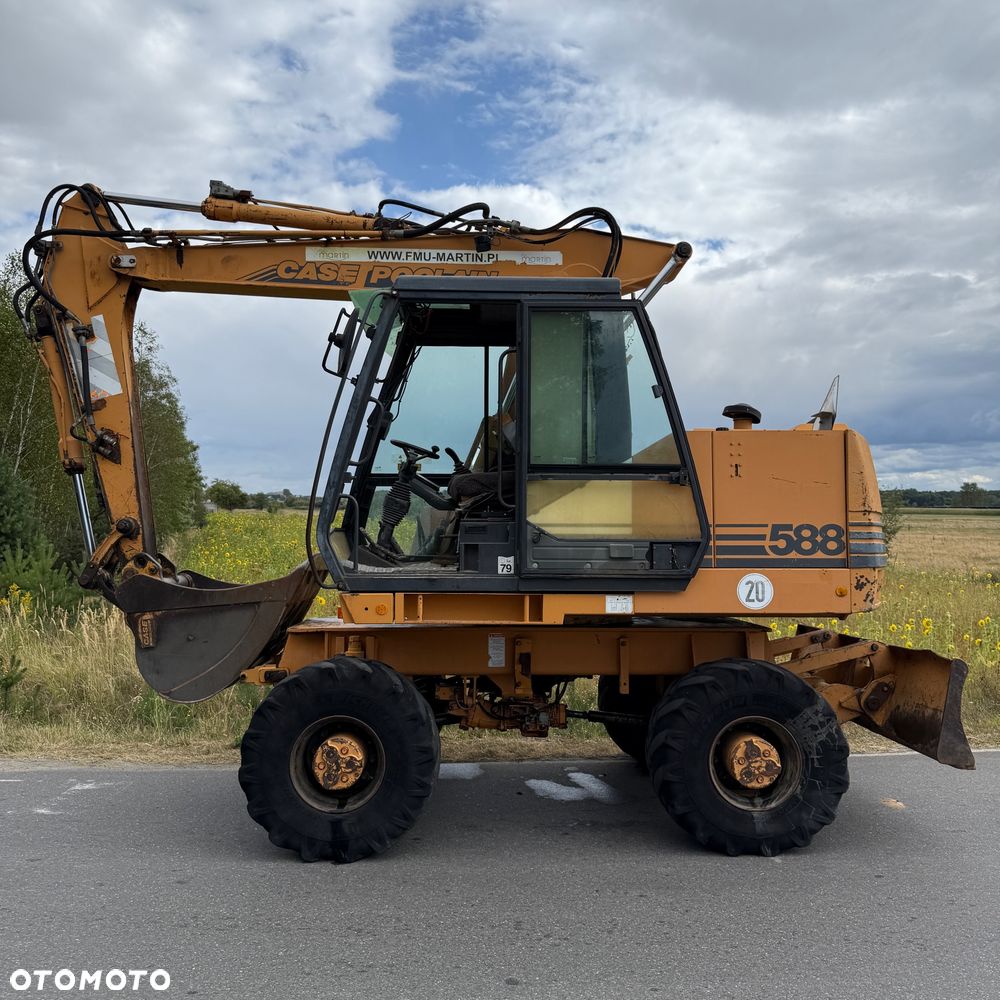 Case Poclain 588 14 ton koparka obrotówka kołowa - 3