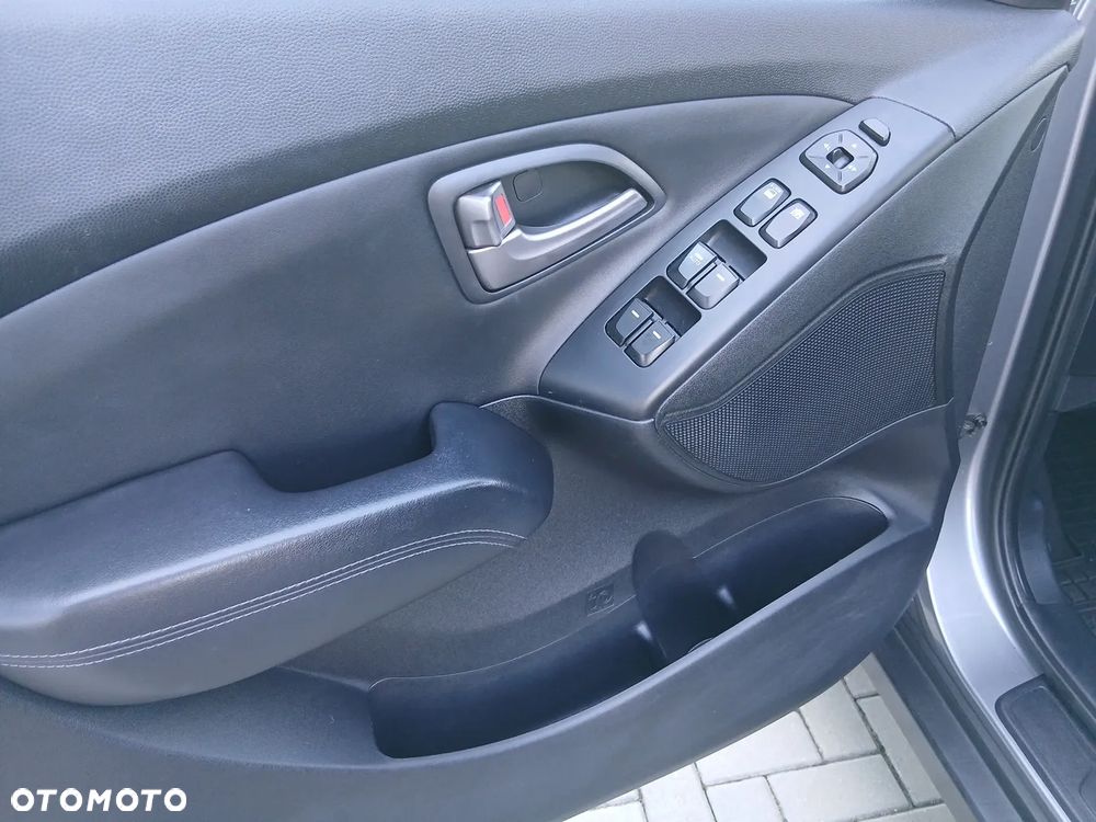 Hyundai ix35 1.6 GDI Premium 2WD - 11