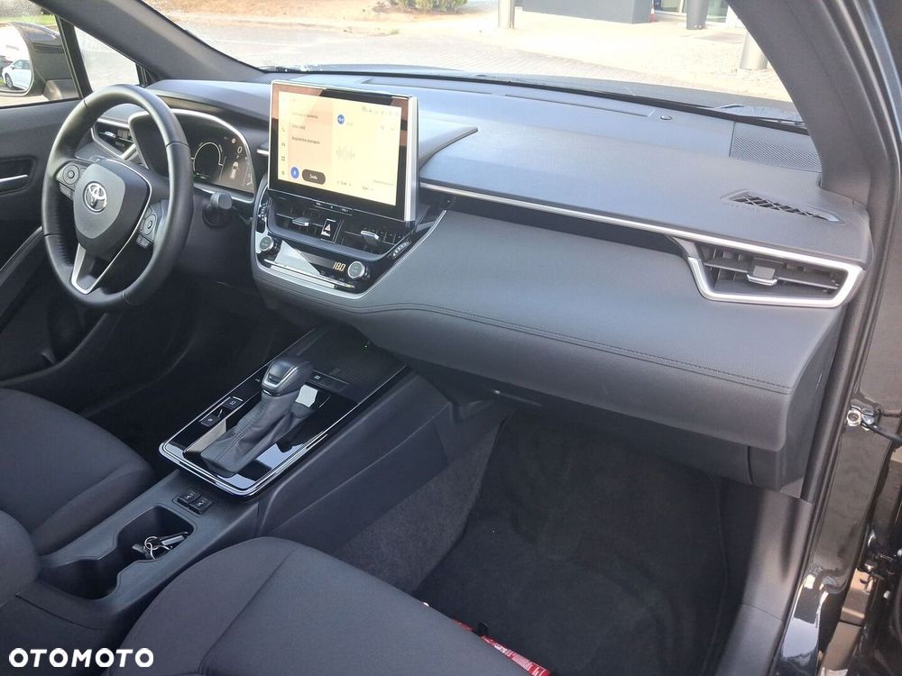 Toyota Corolla Cross - 19