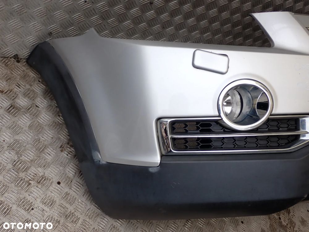 ZDERZAK PRZEDNI  CHEVROLET CAPTIVA  96623437 - 3
