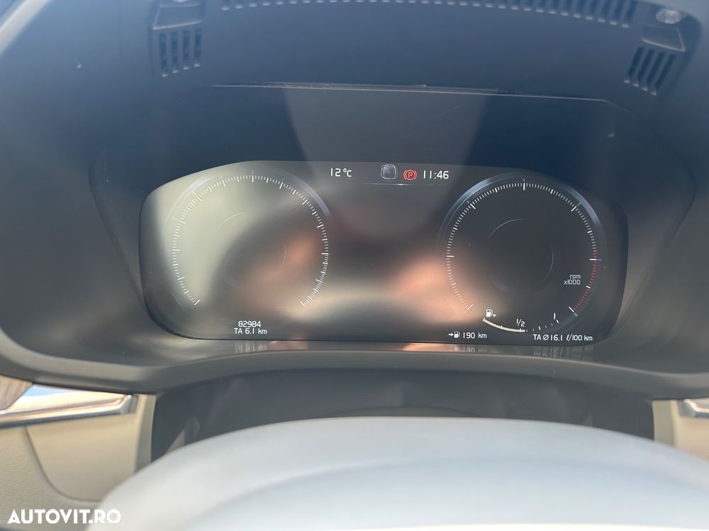 Volvo XC 60 D4 AWD Inscription - 4