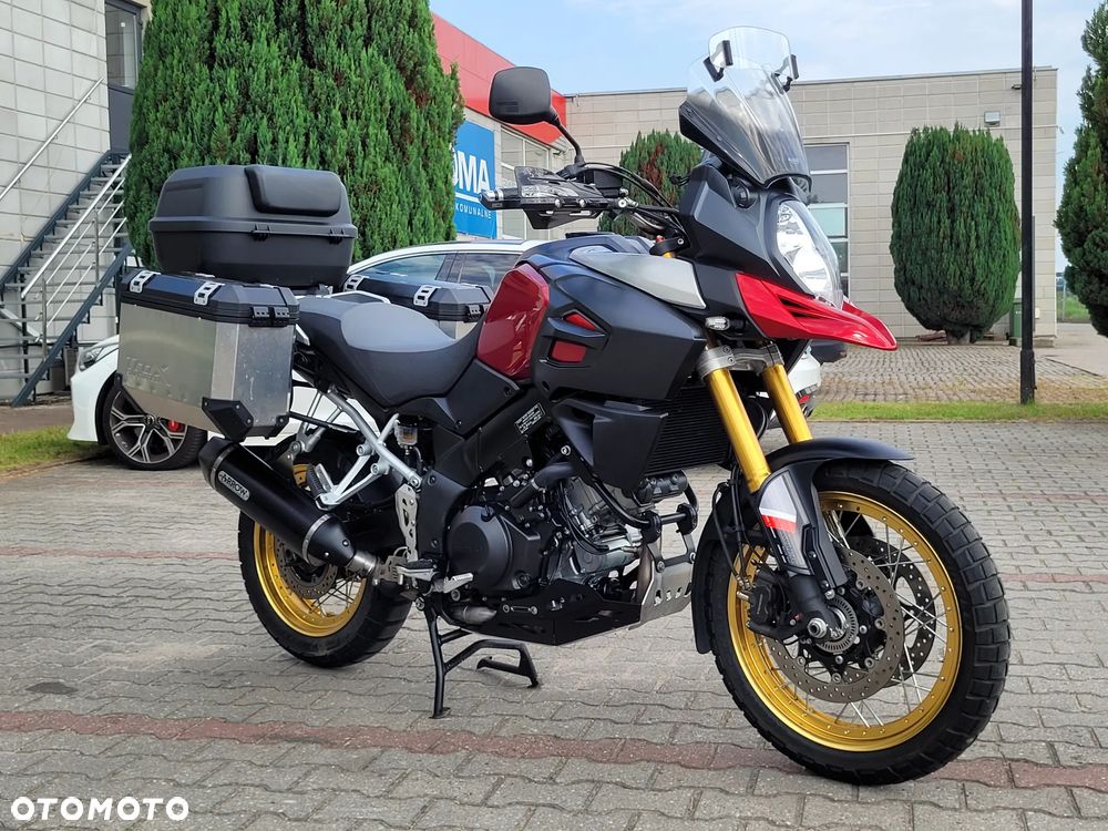 Suzuki V-STROM - 30